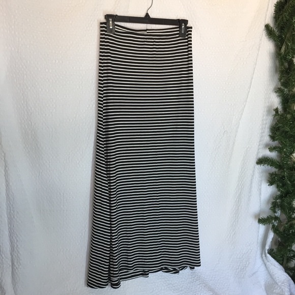 🧨2 for $20 *Eight*Sixty Nordstrom Maxi Skirt - Picture 2 of 5